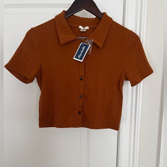 Bozzolo womwns collared crop top Size M brown/rust NWT - Picture 1 of 5